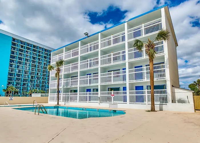 Beachcomber Inn & Suites